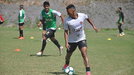 Imagem Após triunfo contra o Corinthians, elenco do Vitória se reapresenta visando o Coritiba