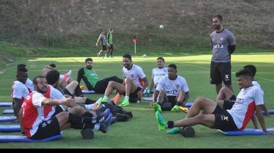 Imagem Titulares do Vitória se reapresentam e fazem treino regenerativo