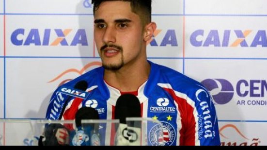 Imagem Regularizado, Thiago Martins é apresentado e lamenta tempo parado
