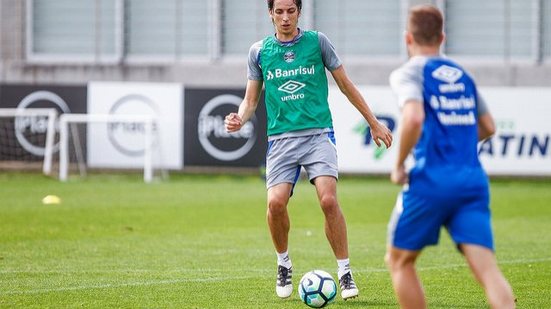 Imagem Grêmio terá volta de Pedro Geromel, mas Luan sente desconforto e preocupa