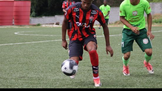 Imagem Times Infantil e Juvenil do Vitória realizam amistosos de olho no Baianão