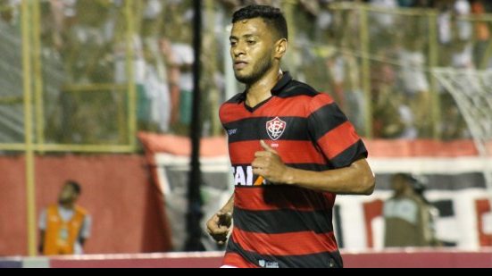 Imagem Vitória perde dois jogadores por cartões para duelo com o Atlético-MG