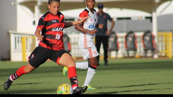 Imagem Vitória goleia Vera Cruz na estreia do Baianão Feminino