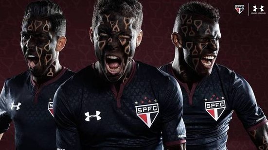 Imagem São Paulo aproveita triunfo sobre o Vitória e lança camisa a R$ 349