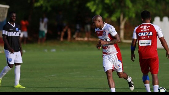 Imagem Wellington Silva comemora retorno em jogo-treino