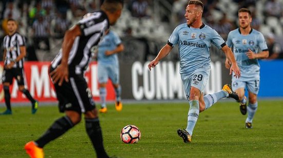 Imagem Libertadores: Após 0 a 0 no jogo de ida, Grêmio e Botafogo decidem vaga na semi nesta quarta (20)