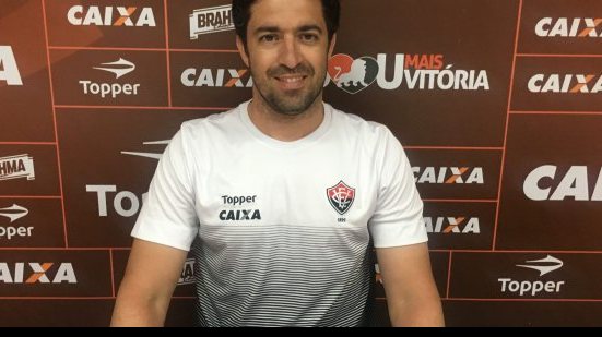 Imagem  Novo técnico do Sub-20, João Burse comemora retorno ao Vitória