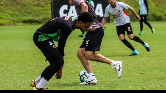 Imagem  Vitória encerra preparação para duelo com o Botafogo