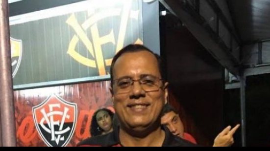 Imagem Vitória demite assessor de imprensa, que alega questões financeiras