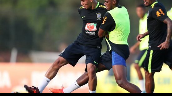 Imagem Seleção Brasileira faz primeiro treino na Granja Comary