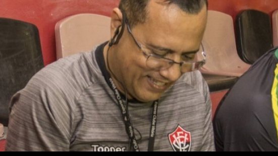Imagem Edmilson Ferreira explica saída do Vitória e garante que gafe não pesou para demissão 