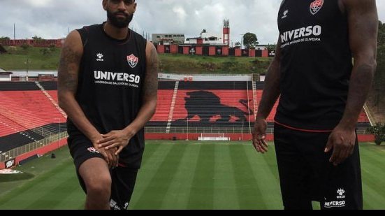 Imagem Norte-americanos realizam exames no Barradão para reforçarem o Universo/Vitória
