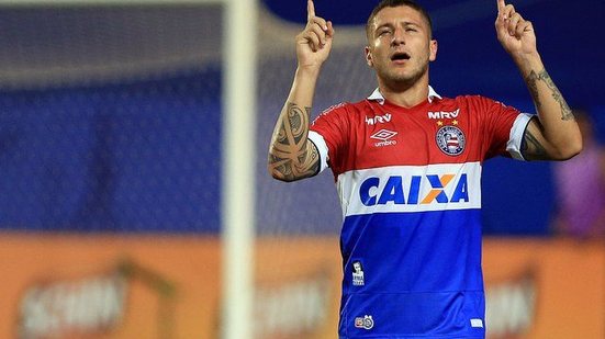 Imagem Acabou a novela! Bahia renova contrato de Zé Rafael até 2020