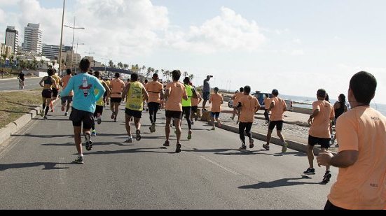 Imagem Corridas de rua movimentam orla da capital neste domingo