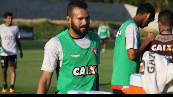Imagem José Welison desconversa sobre chance como titular contra o Vasco