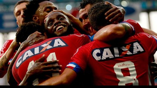 Imagem Bahia vence o Avaí, chega aos 45 pontos e entra na briga pela Libertadores