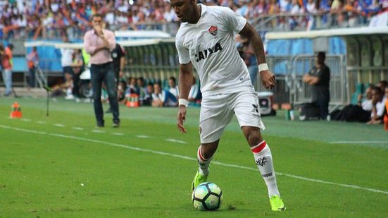 Imagem Site diz que Palmeiras tem acordo encaminhado para contratar jóia do Vitória; Agenor despista