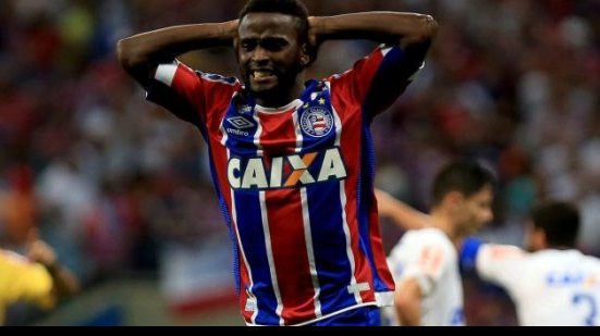 Imagem "A gente acha que não preocupa", diz médico do Bahia sobre lesão de Mendoza