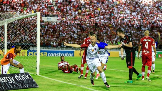 Imagem Série B: Resultados da tarde de sábado definem os dois últimos times que sobem pra Série A