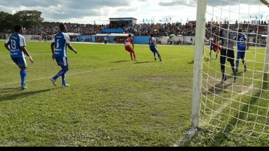 Imagem Euclides da Cunha e Eunápolis fazem final inédita do Intermunicipal
