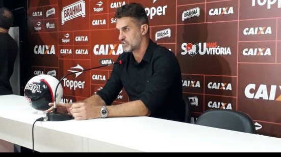 Imagem &quot;Estamos pagando uma dívida que não é nossa&quot;, diz Mancini sobre situação difícil