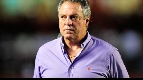 Imagem Na mira do Inter, Abel não garante permanência no Fluminense