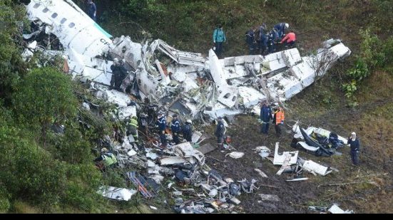 Imagem Duelo entre Bahia e Chapecoense também terá homenagem às vítimas do acidente da Chape 