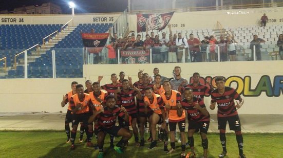 Imagem Vitória goleia Sergipe por 5 a 1 e avança à semifinal da Copa do Nordeste sub-20