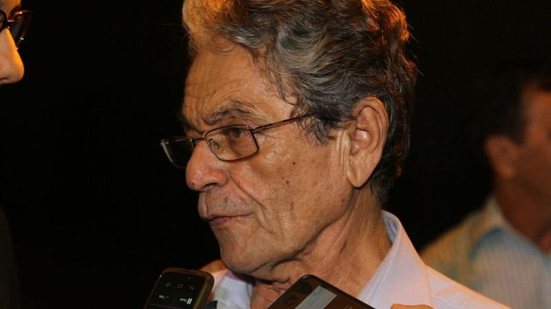 Imagem Raimundo Viana confirma candidatura à presidência do Vitória