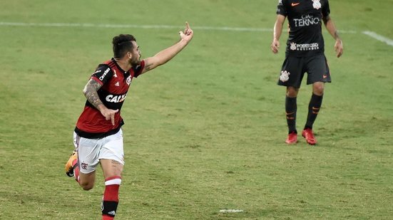 Imagem Flamengo apresenta recurso e aguarda decisão do STJD para contar com Rhodolfo e Vizeu no domingo