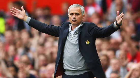 Imagem  Após derrota, Mourinho e time do city brigam no vestiário, dizem jornais