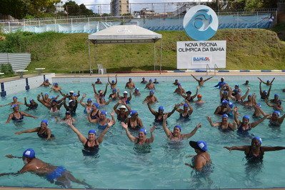 Imagem  Festival de natação e hidroginástica marca fim de atividades na piscina da Bonocô em 2017