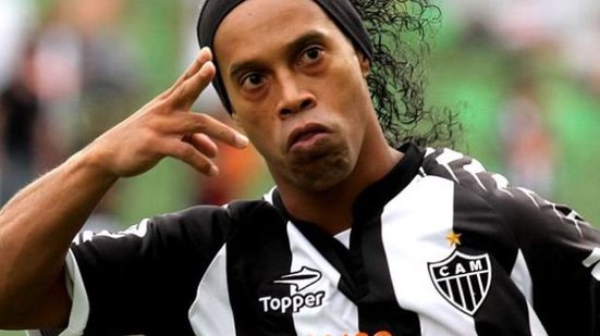 Imagem Ronaldinho Gaúcho revela que desejava ter jogado no Corinthians