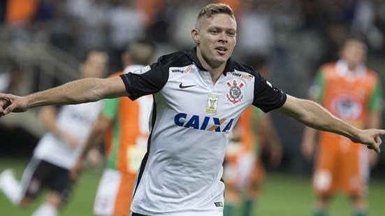 Imagem Especulado no Bahia, Marlone acerta retorno ao Sport 