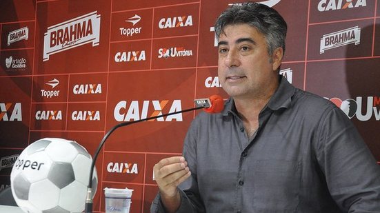 Imagem  Diretor de futebol do Atlético-MG não descarta novas contratações