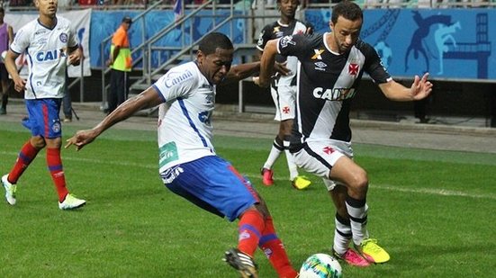 Imagem Fortaleza anuncia contratação de lateral ex-Bahia para 2018