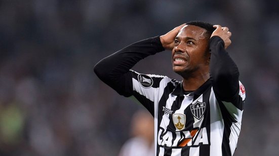 Imagem Após fim de contrato, Atlético-MG não faz nova busca e Robinho fica livre no mercado