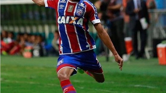 Imagem Rumo ao Timão: Lateral antecipa anúncio oficial e se despede do Bahia