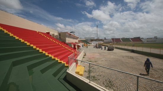 Imagem De olho no Baianão, FBF realiza vistoria em estádios do interior do estado