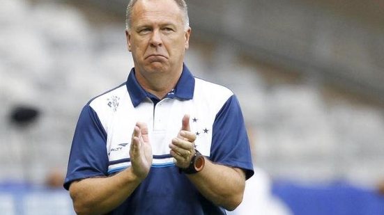 Imagem  Cruzeiro anuncia contratação de peça importante para 2018