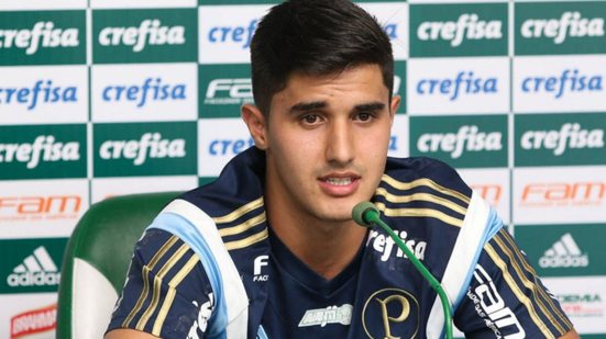 Imagem De contrato renovado com o Palmeiras, Thiago Martins celebra nova chance: "Me sinto em casa"