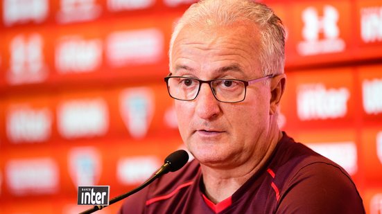 Imagem Após chegada de Jean, Dorival confirma Sidão como titular e afirma que fará rodízio 