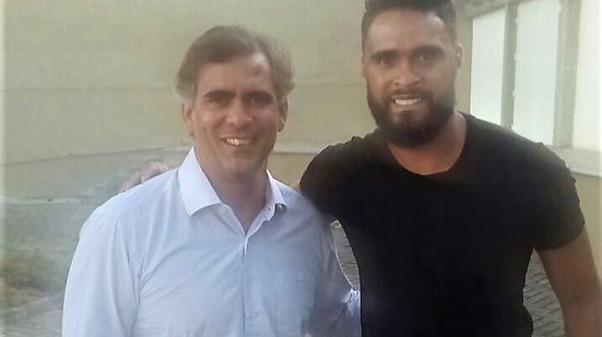 Imagem Jequié contrata goleiro que se destacou na base do Vitória