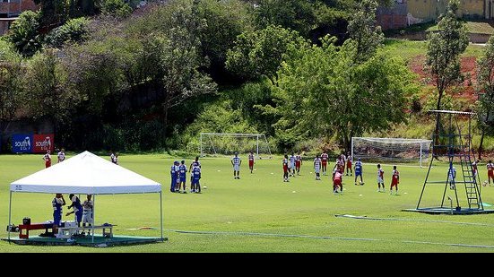 Imagem Vídeo: Bahia oficializa contratação de mais dois reforços para temporada 2018