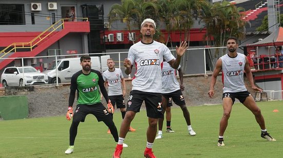 Imagem Vitória negocia renovação de contrato de importante jogador do elenco