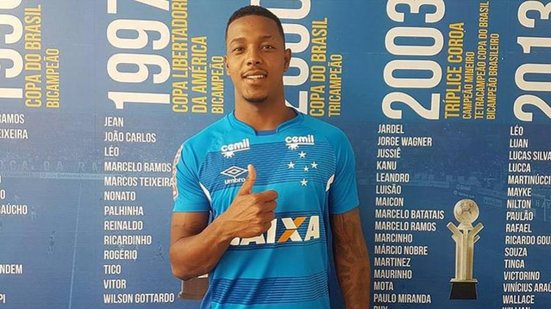 Imagem Vai pagar? Após ultimato de Ricardo David, diretor do Cruzeiro fala se David fica ou volta pro Leão