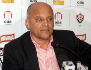 Imagem  Vasco acerta contratação de ex-diretor de futebol do Vitória