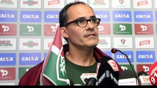 Imagem BMW batendo o motor... Flu não recebe dinheiro de investidores que pagariam rescisões de jogadores