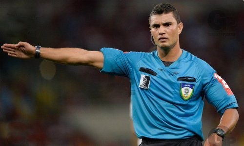 Imagem Campeonato Baiano: Marielson Alves Silva apita o jogo entre Atlântico e Vitória