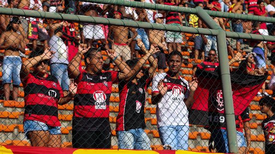 Imagem Após confusão com ingressos, Vitória critica Atlântico e pede desculpa a torcedores